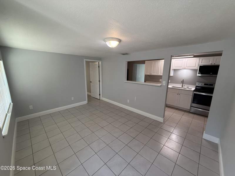 3 bedroom Single Family Residence at 140 Cottrell Avenue, Burchfield Survey Bk 1 Pg 115, Cocoa — photo 2