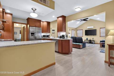 540 Vermont Street, Palm Bay FL - photo 12 of 30