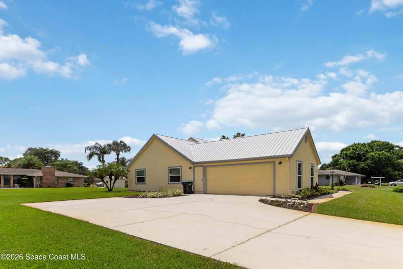 3 bedroom Single Family Residence at 540 Vermont Street, Port Malabar Unit 45, Palm Bay — photo 3