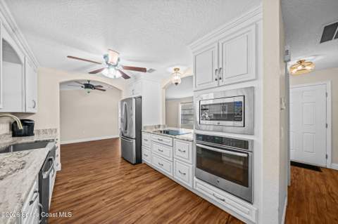 649 Narragansett Street, Palm Bay FL - photo 13 of 55