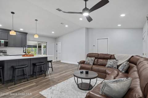 271 Mardi Gras Avenue, Palm Bay FL - photo 6 of 29