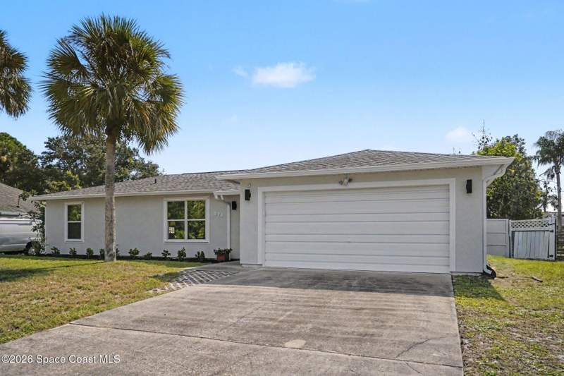 3 bedroom Single Family Residence at 271 Mardi Gras Avenue, Port Malabar Unit 13, Palm Bay — photo 3