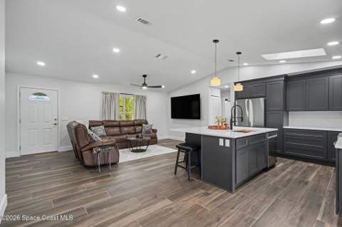 271 Mardi Gras Avenue, Palm Bay FL - photo 10 of 29