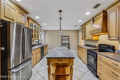 2460 Lacourt Lane, Malabar FL - photo 8 of 40