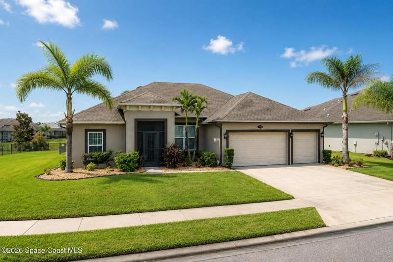 3 bedroom Single Family Residence at 719 Lyndall Lane, Country Club Estates Subd, Palm Bay — photo 4