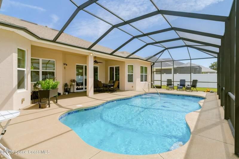 4 bedroom Single Family Residence at 110 Via Catalano Court, Tuscany Estates, Palm Bay — photo 3