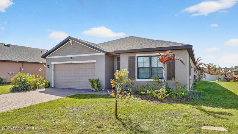 4 bedroom Single Family Residence at 7114 Topaz Drive, Crystal Bay Phase Two, Grant-Valkaria — photo 3