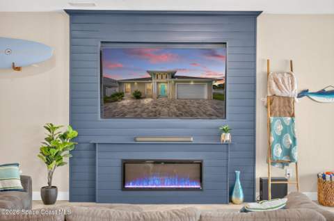 318 Angelo Lane, Cocoa Beach FL - photo 12 of 94