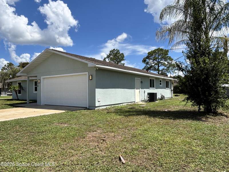 3 bedroom Single Family Residence at 510 Barber Street, Port Malabar Unit 10, Palm Bay — photo 4