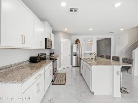 6815 Topaz Drive, Grant-Valkaria FL - photo 12 of 45