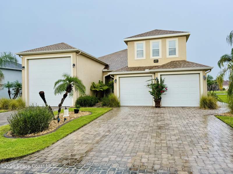3 bedroom Single Family Residence at 252 Harmony Lane, The Great Outdoors Premier RV/Golf Resort Xvi, Titusville — photo 2