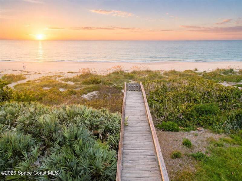 3 bedroom Condominium at 989 N Highway A1a #6, Sea Watch Towers, Indialantic — photo 3