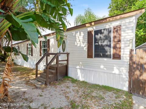 2587 Chatham Way, Palm Bay FL - photo 6 of 19