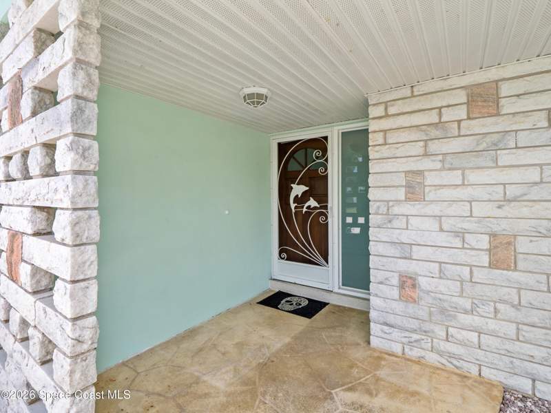 5 bedroom Single Family Residence at 407 Banyan Way, Island Shores of Melbourne Beach, Melbourne Beach — photo 4
