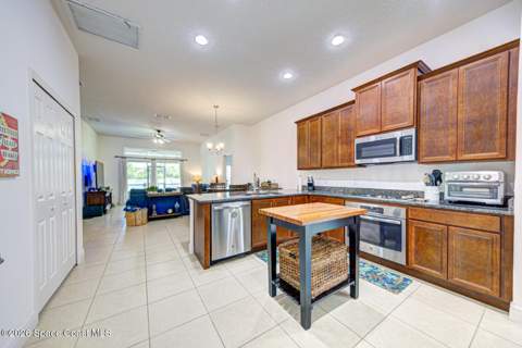 4282 Ruthann Circle, Melbourne FL - photo 9 of 44