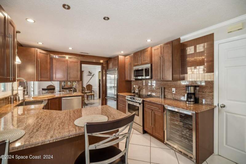 4 bedroom Single Family Residence at 5280 Percheron Boulevard, Lakewood Estates, Melbourne — photo 2