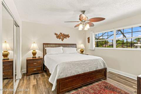 889 Vance Circle, Palm Bay FL - photo 17 of 30