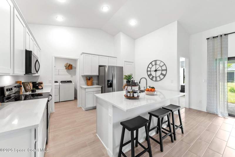 4 bedroom Single Family Residence at 1691 Saint Street, Port Malabar Unit 16, Palm Bay — photo 5