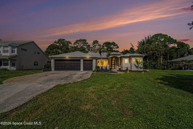 4 bedroom Single Family Residence at 671 Hurst Road, Lockmar Acres, Palm Bay — photo 3