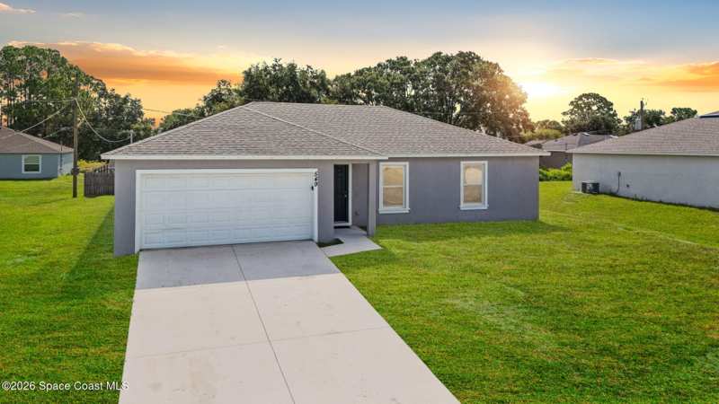 3 bedroom Single Family Residence at 549 Eldron Boulevard, Port Malabar Unit 10, Palm Bay — photo 1