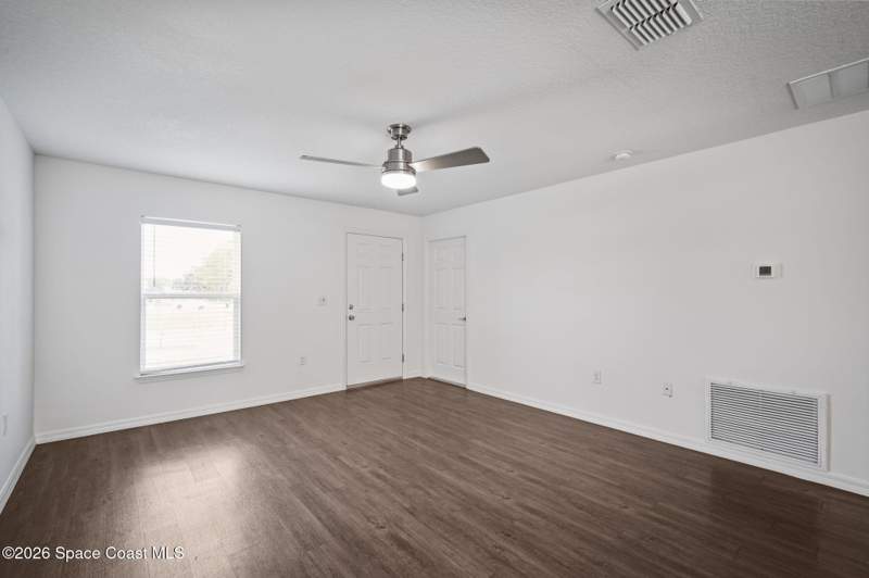 3 bedroom Single Family Residence at 549 Eldron Boulevard, Port Malabar Unit 10, Palm Bay — photo 5