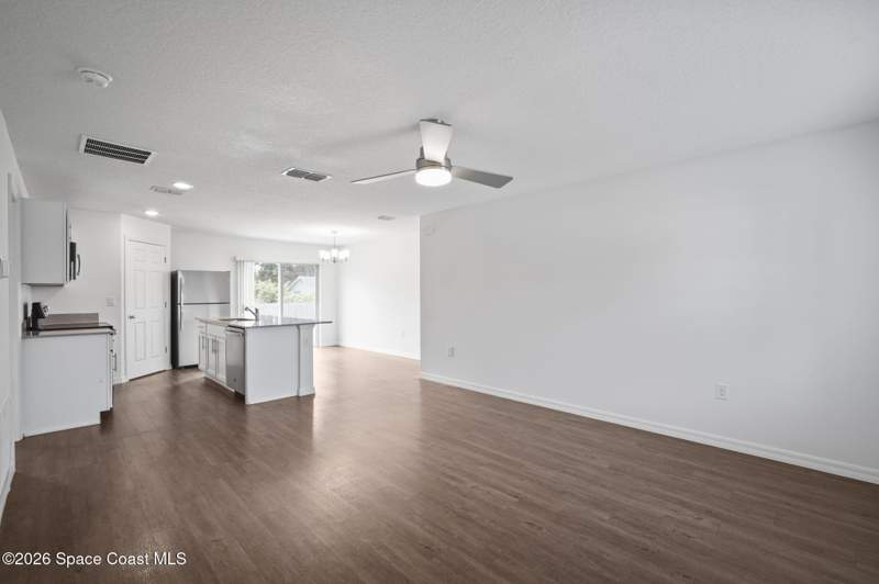 3 bedroom Single Family Residence at 549 Eldron Boulevard, Port Malabar Unit 10, Palm Bay — photo 4