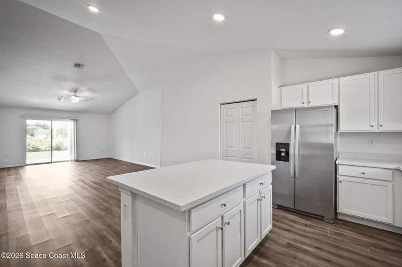 3 bedroom Single Family Residence at 927 Tacaro Avenue, Port Malabar Unit 15, Palm Bay — photo 4