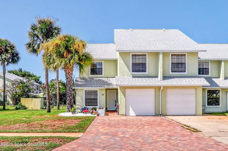 3 bedroom Townhouse at 18 Anchor Drive, South Harbor Estates, Indian Harbour Beach — photo 3