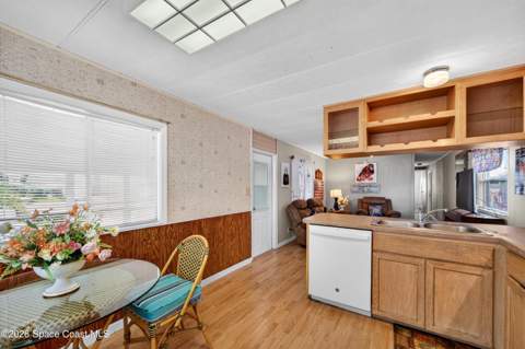 250 Liberty Lane, Melbourne Beach FL - photo 9 of 27