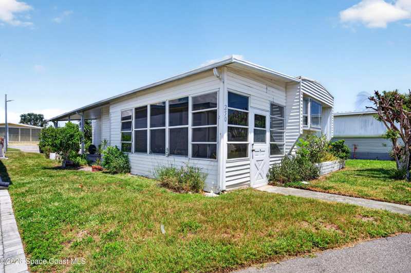 2 bedroom Manufactured Home at 250 Liberty Lane, A1A Condo Park Condo, Melbourne Beach — photo 1