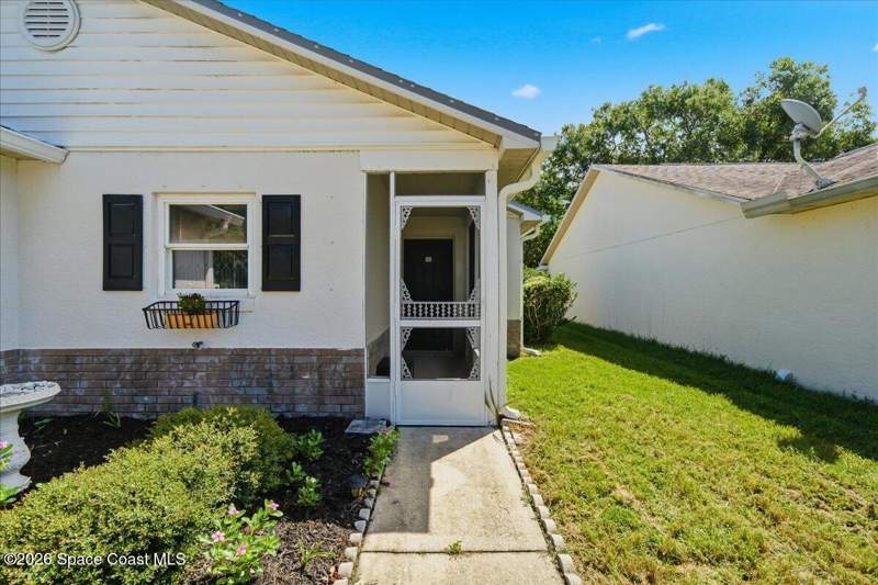3 bedroom Single Family Residence at 3008 Winchester Drive, Coventry of Cocoa A Replat of, Cocoa — photo 3