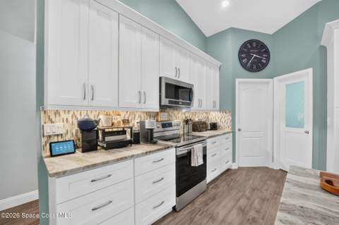 564 Hammond Street, Palm Bay FL - photo 19 of 54