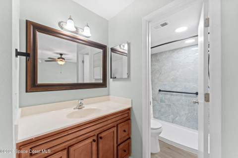 1490 Malibu Circle #108, Palm Bay FL - photo 14 of 32