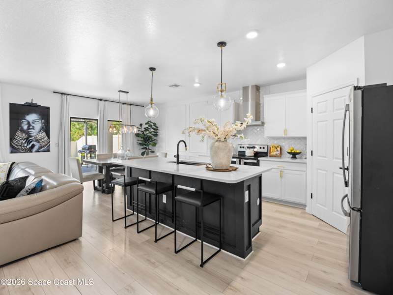 5 bedroom Single Family Residence at 620 Old Country Road, Preserves at Stonebriar Phase 2, Palm Bay — photo 5