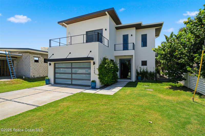 4 bedroom Single Family Residence at 7308 S Highway A1a, Sunnyland Beach 1st Add, Melbourne Beach — photo 4