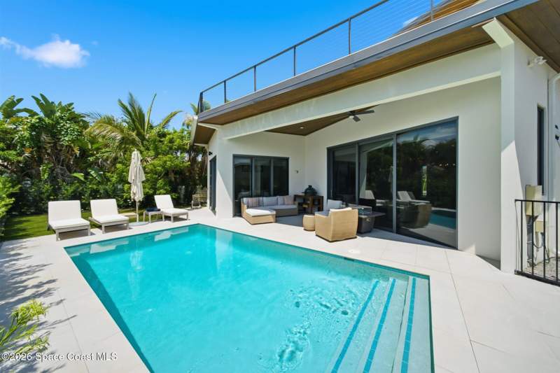 4 bedroom Single Family Residence at 7308 S Highway A1a, Sunnyland Beach 1st Add, Melbourne Beach — photo 5