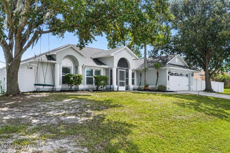 4 bedroom Single Family Residence at 564 Hammond Street, Port Malabar Unit 31, Palm Bay — photo 3