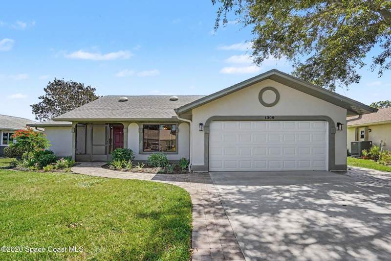 2 bedroom Single Family Residence at 1309 Pilgrim Avenue, Indian River Colony Club Pud Phase 1 Unit 2, Melbourne — photo 1
