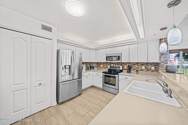 3 bedroom Condominium at 8935 Puerto Del Rio Drive #7203, Puerto Del Rio Condo Ph 1C, Cape Canaveral — photo 5
