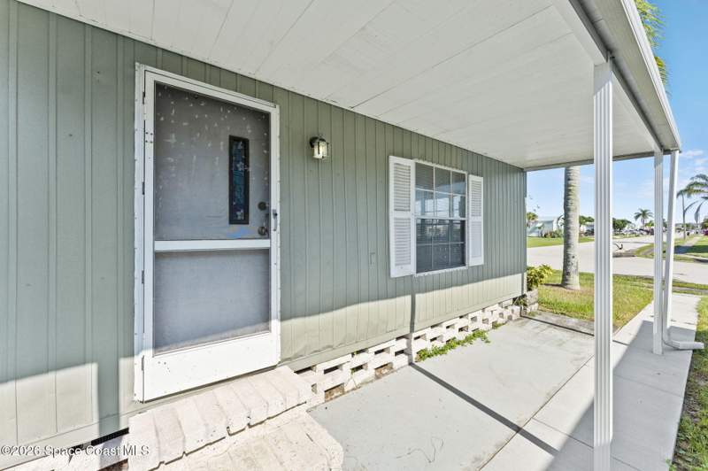 2 bedroom Manufactured Home at 2374 Royal Palm Drive, Palm Bay Colony Sec 1, Palm Bay — photo 3