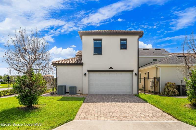 4 bedroom Single Family Residence at 8008 Gullen Drive, Reeling Park, Melbourne — photo 3