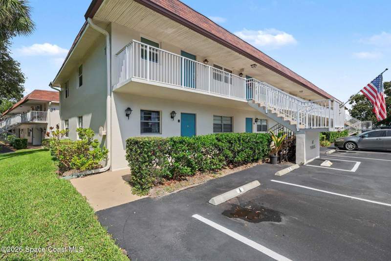 2 bedroom Condominium at 6500 Falcon Way #19-A, Cape Shores Apt Bldg No 19 Condo, Cape Canaveral — photo 5