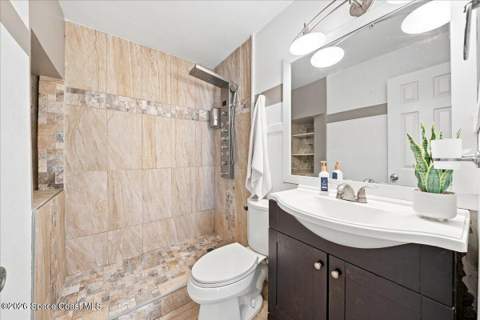 2405 Dolphin Road, Titusville FL - photo 14 of 46