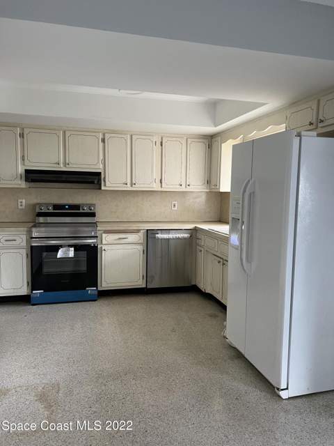 2643 Cherrywood Lane, Titusville FL - photo 6 of 23