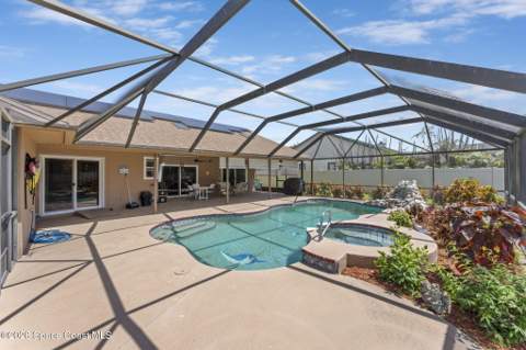 3116 Fairview Drive, Melbourne FL - photo 11 of 34