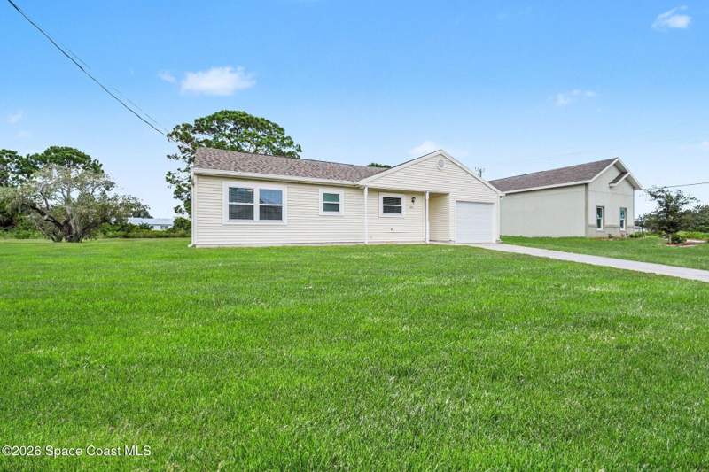 2 bedroom Single Family Residence at 1391 Towton Street, Port Malabar Unit 18, Palm Bay — photo 3