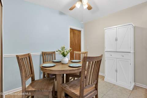 1405 Dolphin Avenue, Merritt Island FL - photo 19 of 57