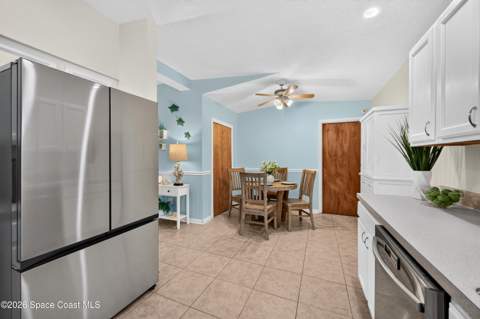 1405 Dolphin Avenue, Merritt Island FL - photo 17 of 57