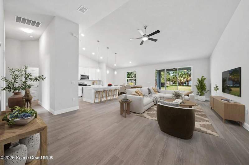 4 bedroom Single Family Residence at 1591 Walker Street, Port Malabar Unit 18, Palm Bay — photo 5