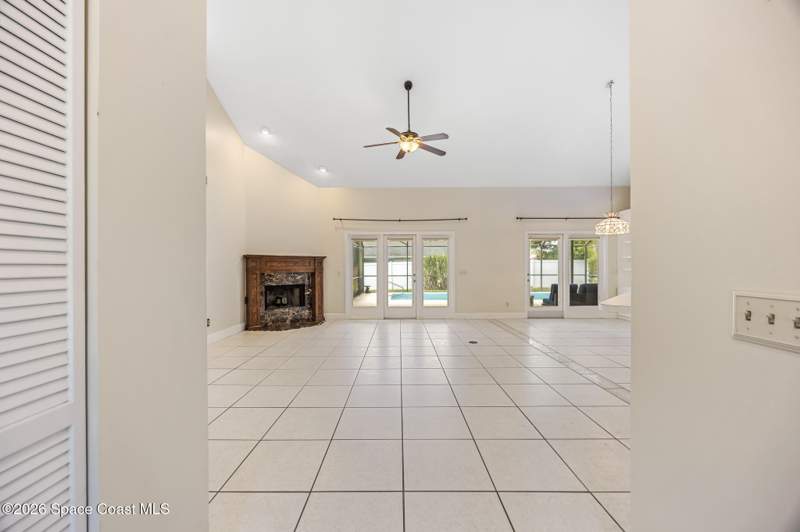 3 bedroom Single Family Residence at 1301 Aventura Way, Suntree Pud Stage 4 Tract 29 29 Unit 2, Melbourne — photo 4